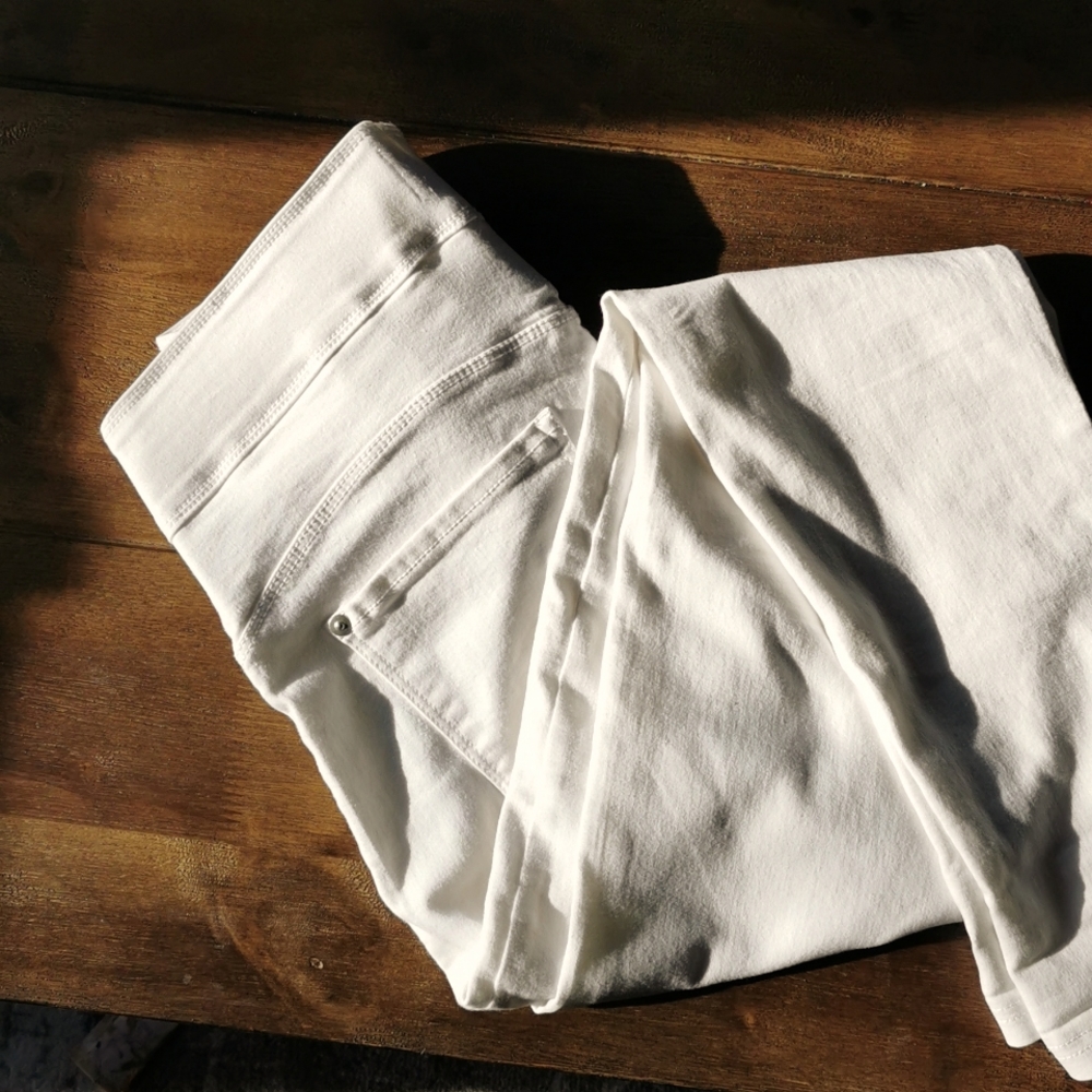 White Skinny Jeans - size Medium